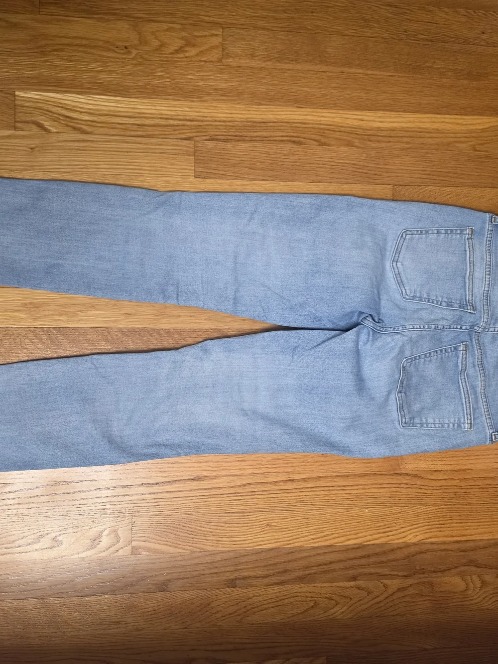 J. Crew Light Wash Women’s Jeans In Size 26